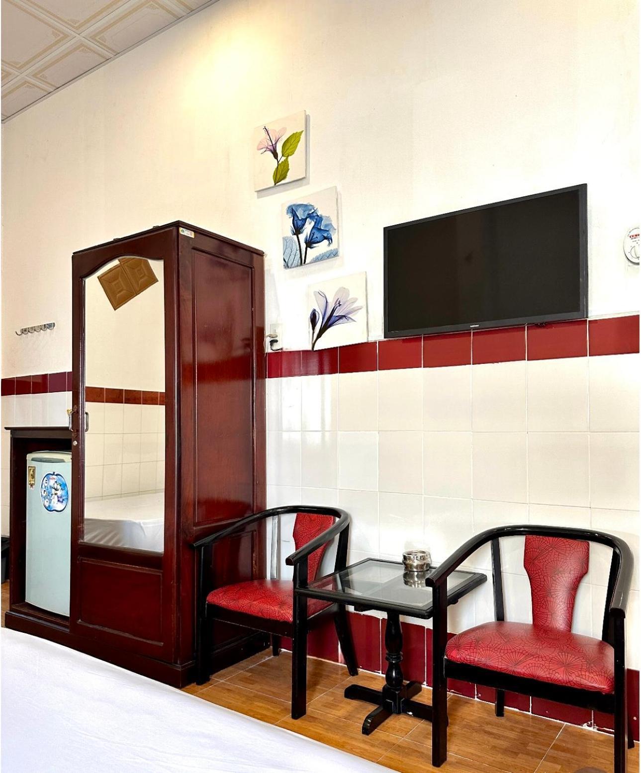 Khách sạn Khach San Nam Do 2 *