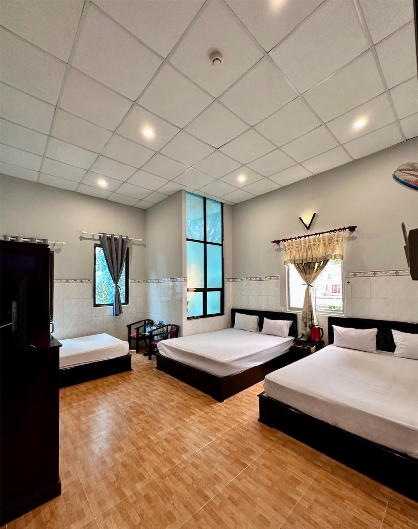 Khách sạn Khach San Nam Do 2 Cần Thơ